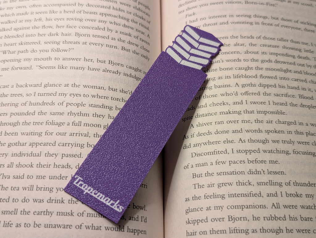 Book Stack - Icon Bookmark